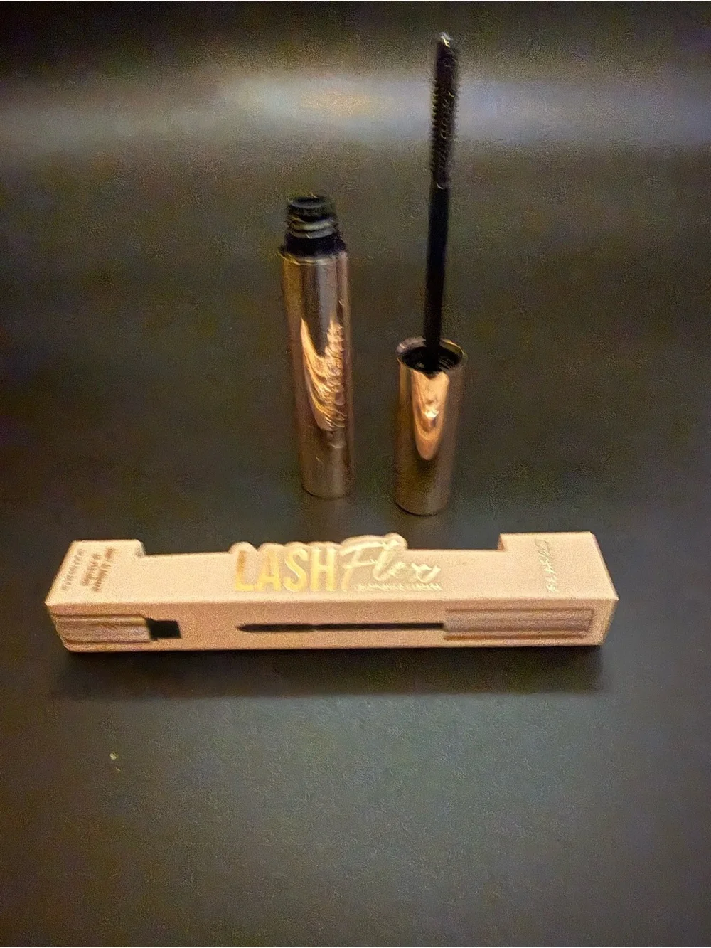Beauty Creations tube metallic